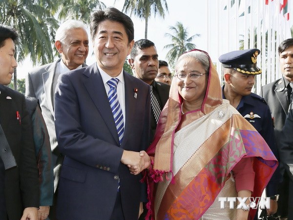 En Sri Lanka Premier japonés